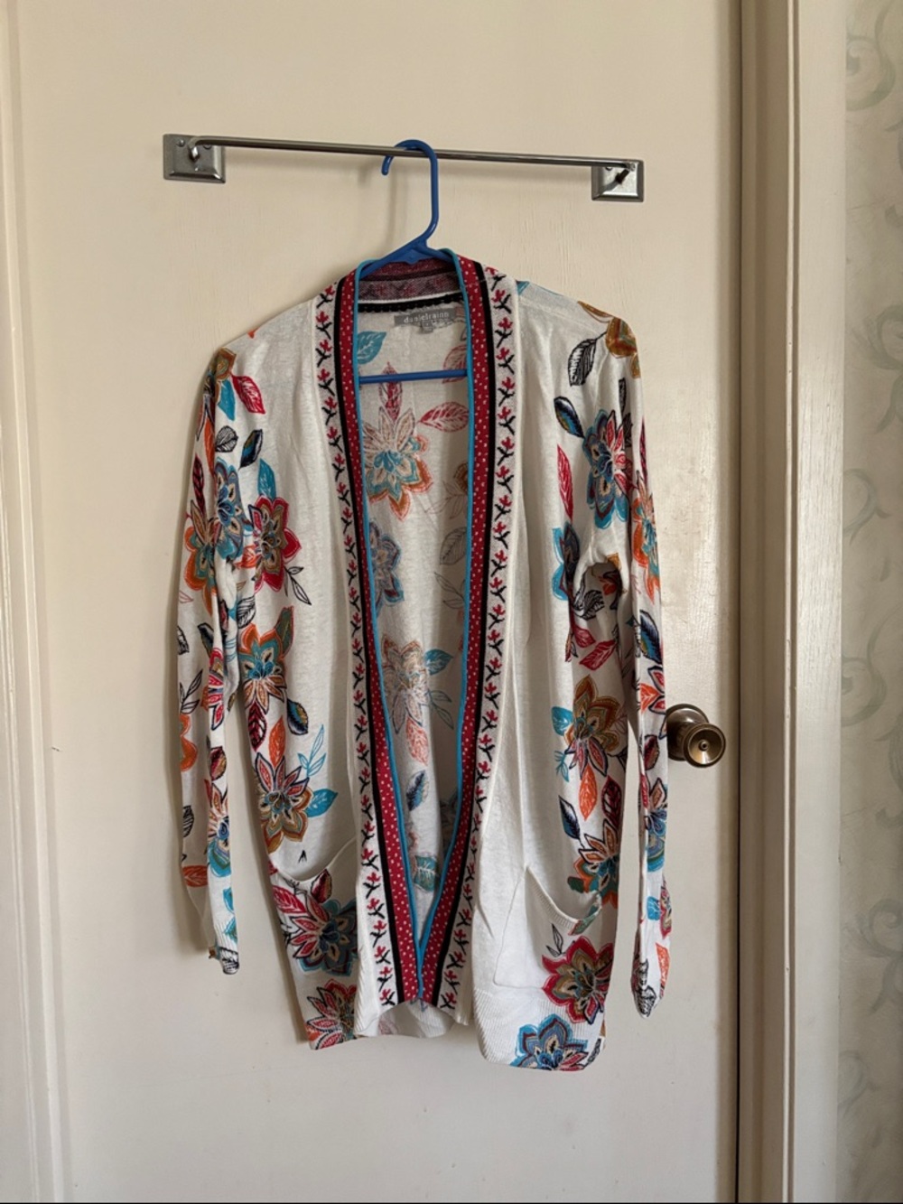 Daniel Rainn White Open-Front Cardigan with Multicolor Floral